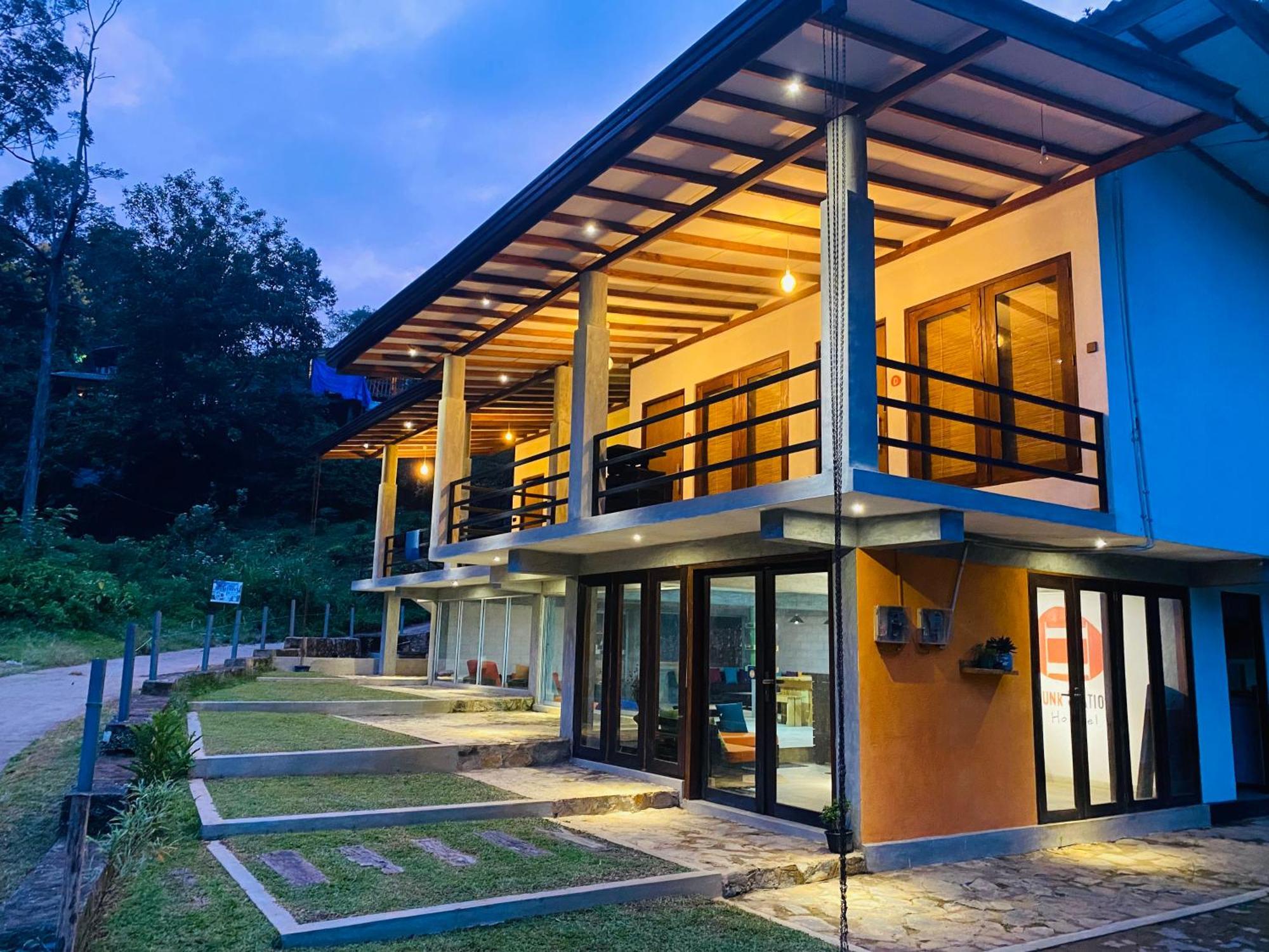 Bunk Station Hostel Ella Bagian luar foto