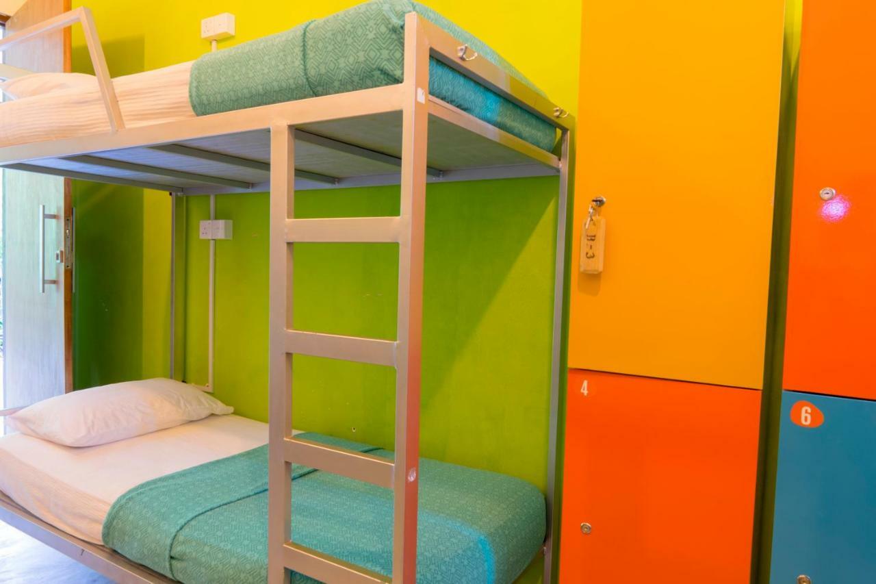 Bunk Station Hostel Ella Bagian luar foto
